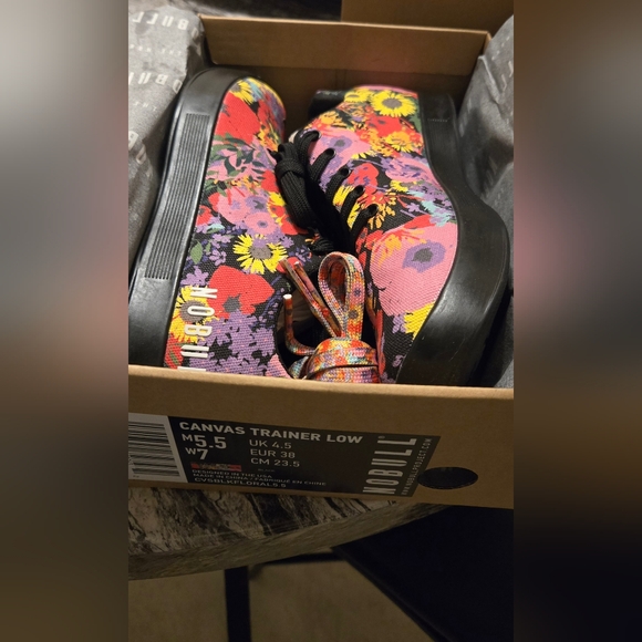 NOBULL Women's Canvas Trainers Size 7 - Picture 2 of 5